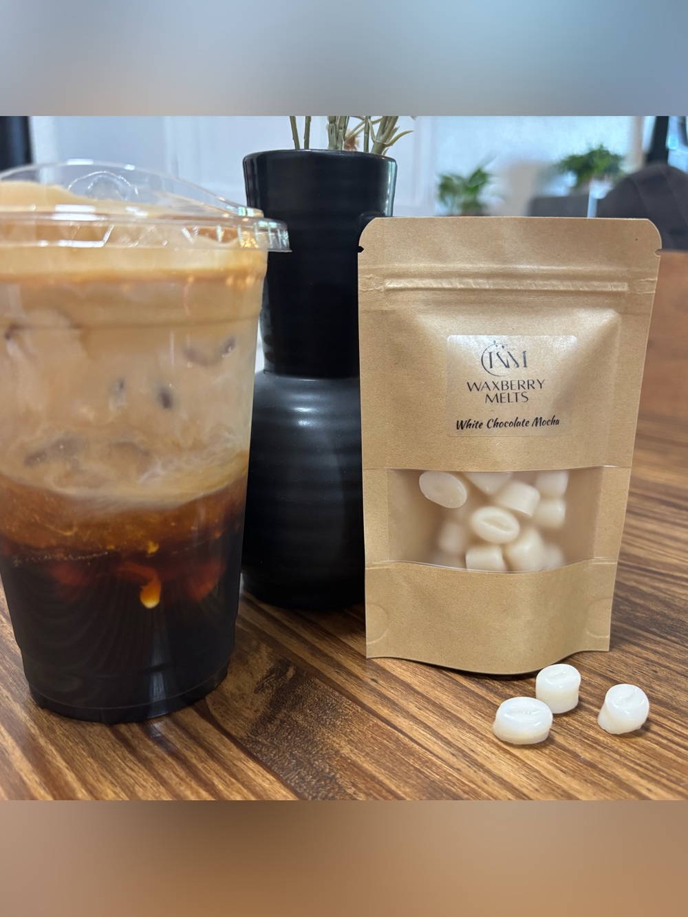 Hand Crafted Trial Size Espresso Bean Wax Melts in White Chocolate Mocha Scent - Picture 2 of 4